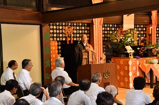 東京都から駆けつけてくださった田沼家菩提寺勝林寺の窪田住職の画像