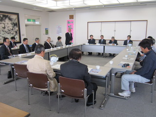 平成26年総務建設委員会市民会議「牧之原市観光協会との意見交換会」の画像