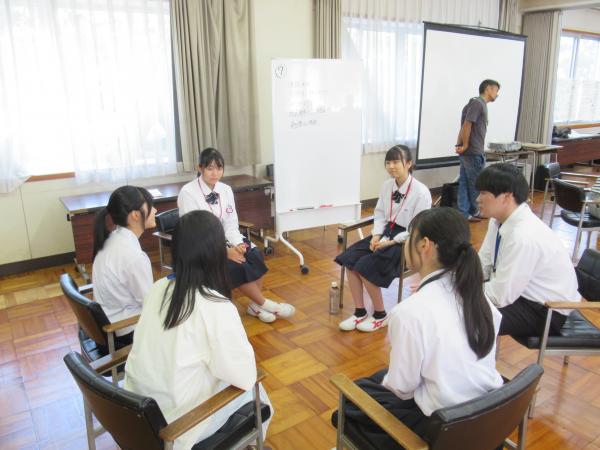 地域リーダー育成プロジェクト　対話の様子