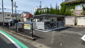 相良本通バス停駐輪場