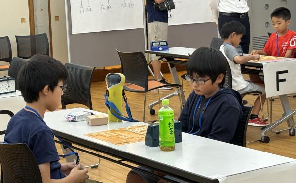 子ども将棋大会の様子