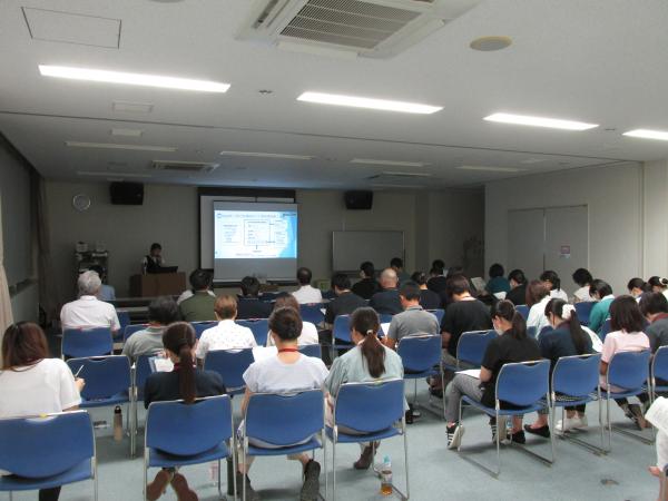 講演会参加者の様子