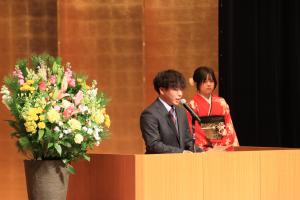 秋山さん代表のことば