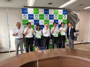 表敬訪問の様子